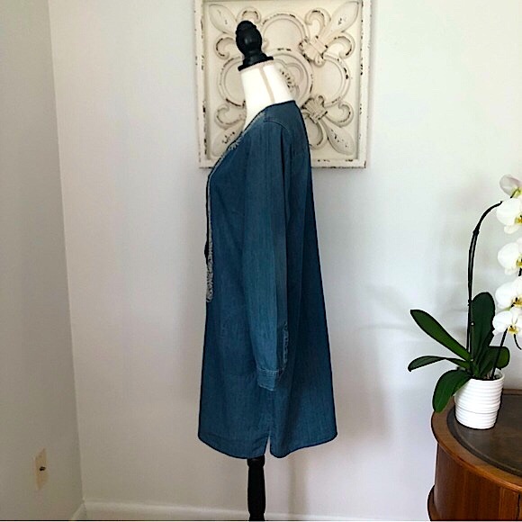 Casual chambray tunic dress by J.Jill in denim blue - Picture 3 of 5